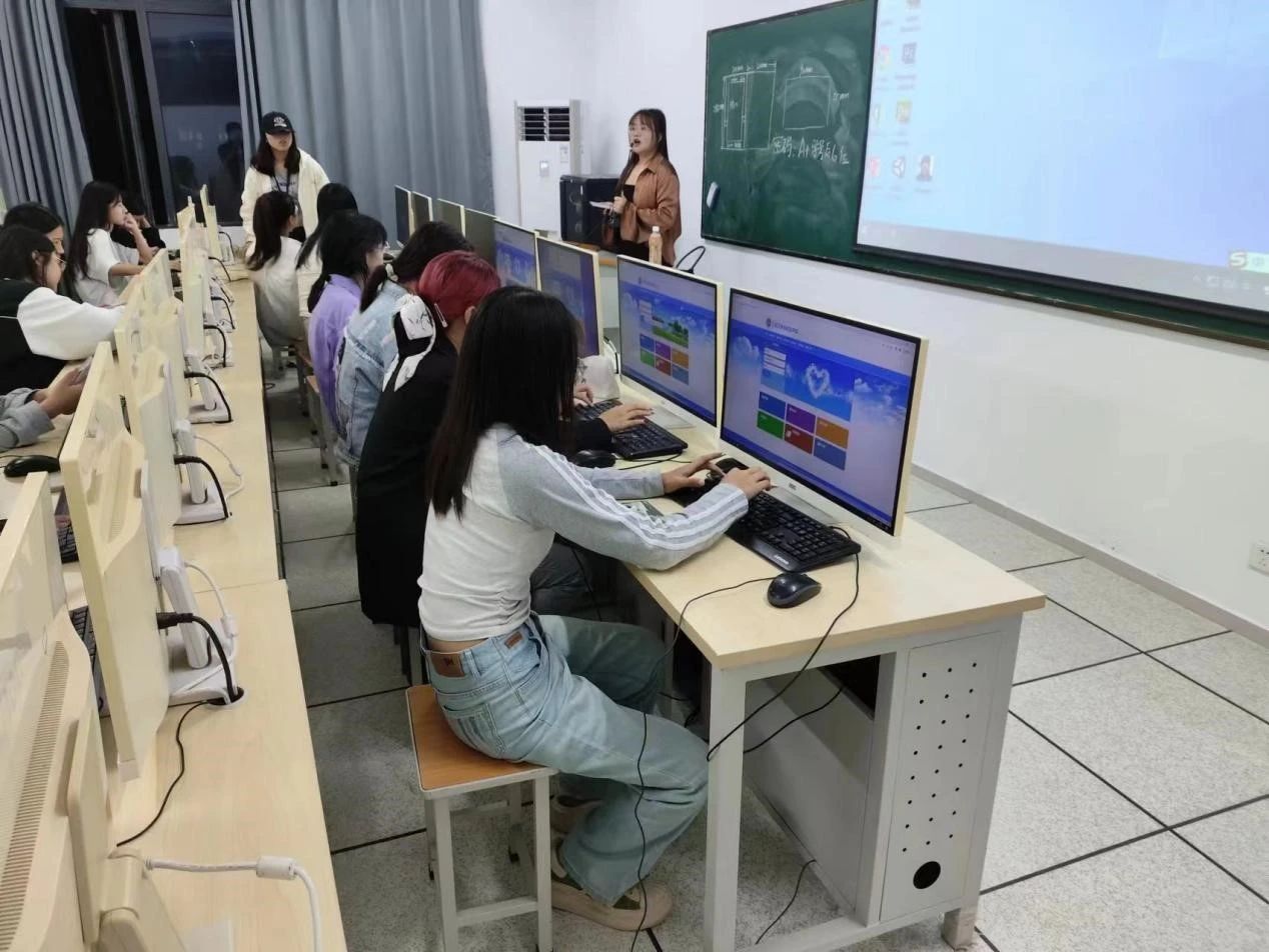 筑牢学生心理防线——冰球官网启动全面新生心理健康普查